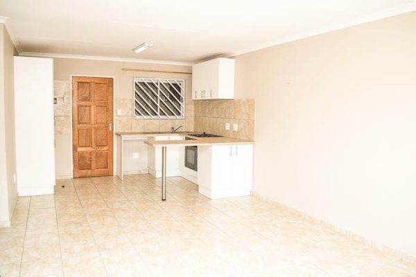 Fuel, Interest Rate, Inflation Forcing Households To Downscale