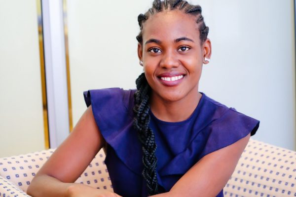 Current economic mess calls for strong leadership- Economist