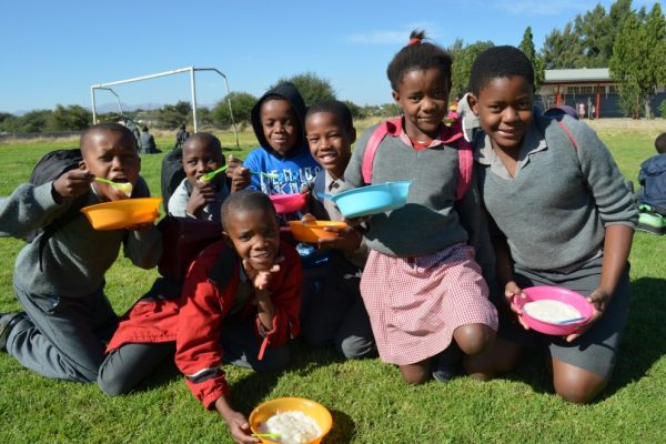85 000 learners on school feeding program