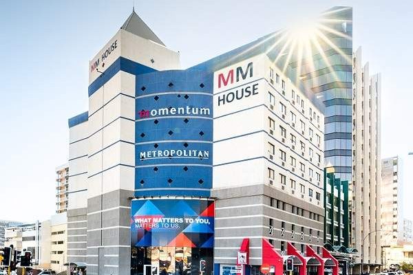 Momentum Metropolitan Empowerment Contributes to Internship Program