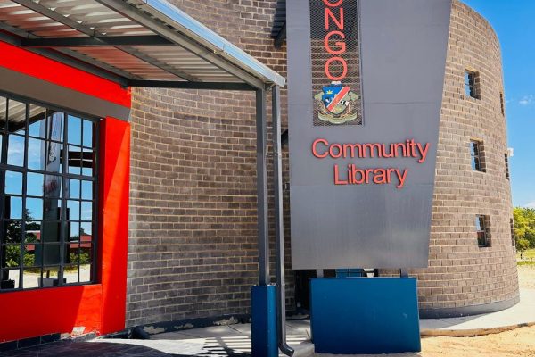 Okongo Opens Library to Transform Community Learning