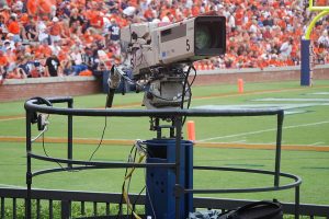 Broadcasters Airing Sporting Events for Free … Ministry Won’t Intervene Due to Absence of Regulatory Framework